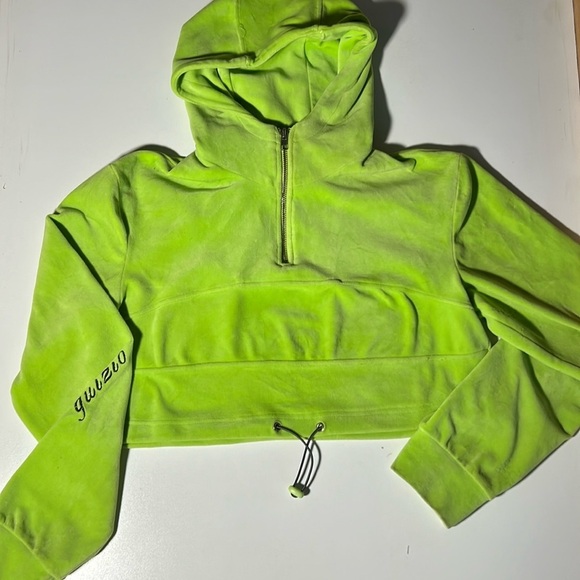 Danielle Guizio Green Velvet Cropped Pull Over Sz S E - Picture 1 of 7